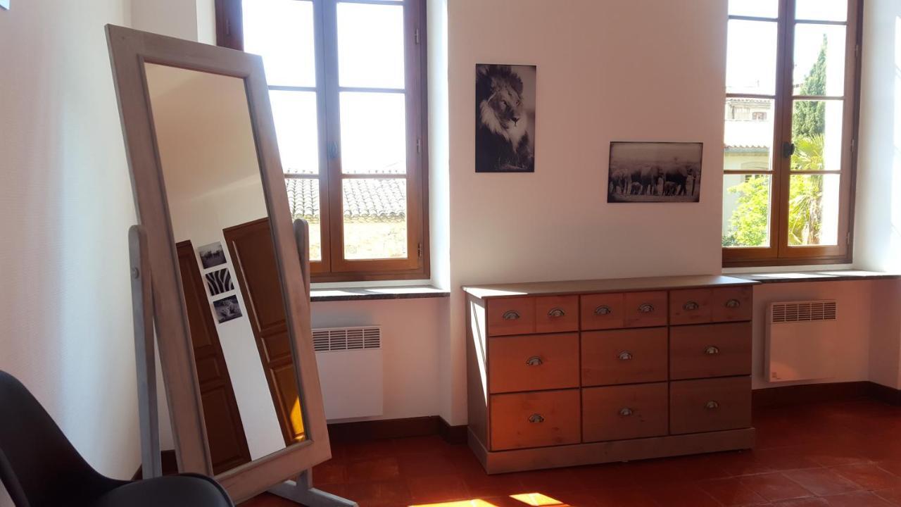Appartement Au Coeur De カルカソンヌ エクステリア 写真
